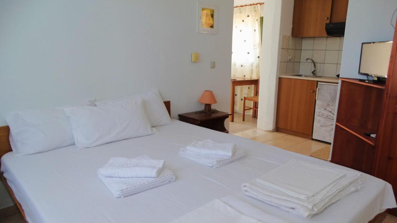 Agrambeli Rooms & Apartments Lefkáda Buitenkant foto